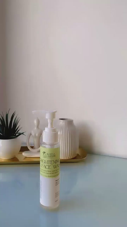 Ikaraa Amouré Brightening Gel Face Wash